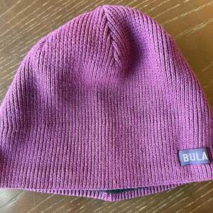Bula Short Purple Ski Beanie OSFM
